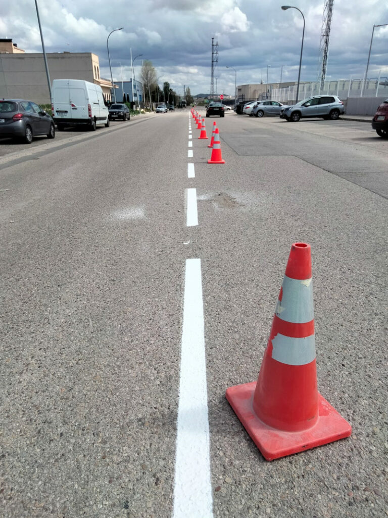 Trabajo de señalización vial en Illescas